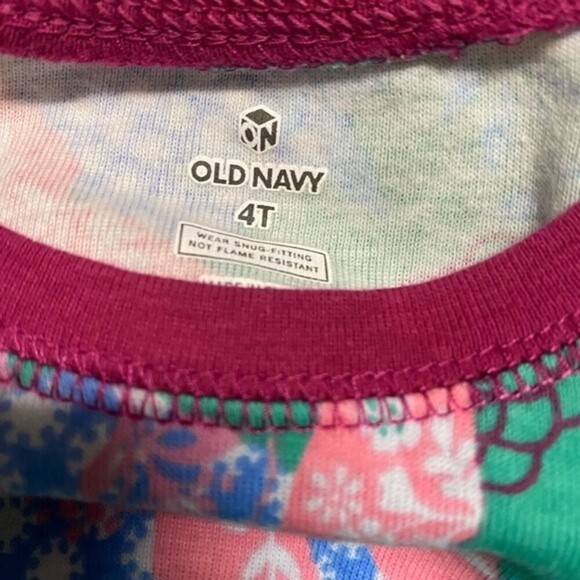 New Old Navy floral Pajama set; size 4T - Picture 4 of 5